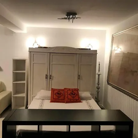 דירה Studio In With Balcony And Wifi 500 M From The Beach